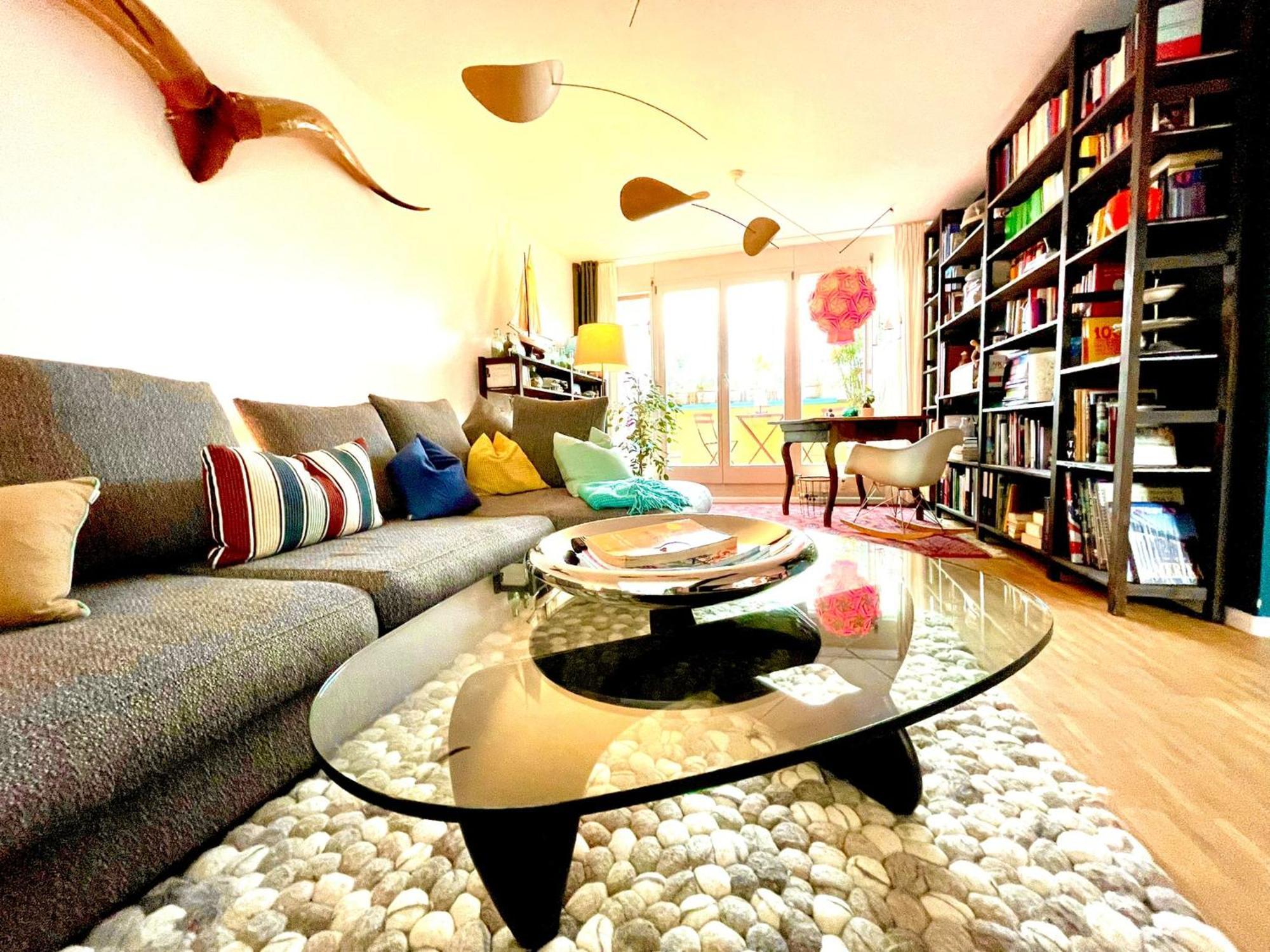 Apartment Ambiance